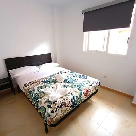 Apartamentos Larios Málaga Extérieur photo